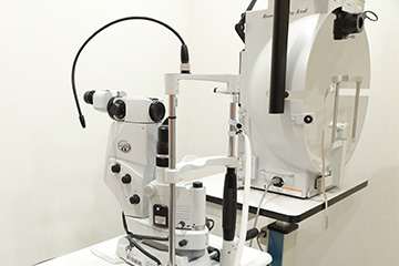ゴールドマン型　動的視野検査装置